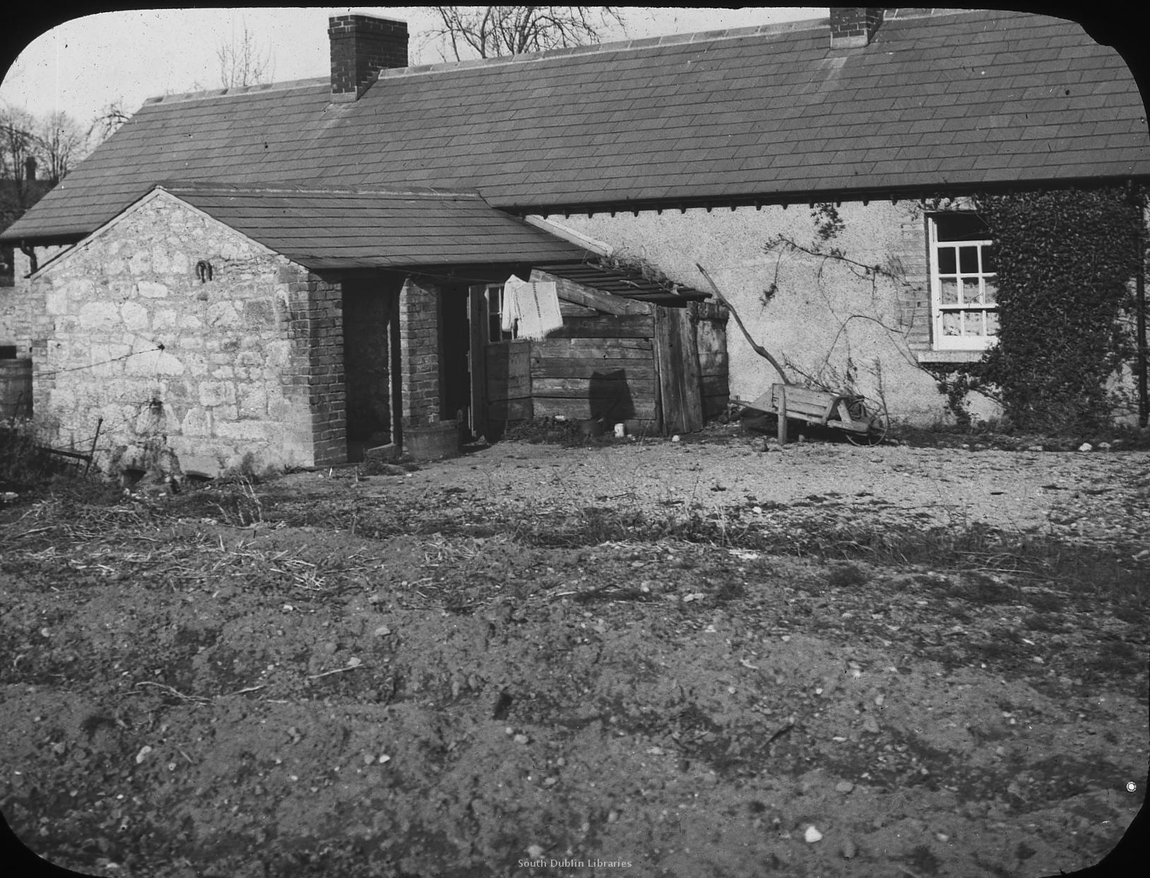 sdcc-source-rear-of-labourer-s-cottage-dublin